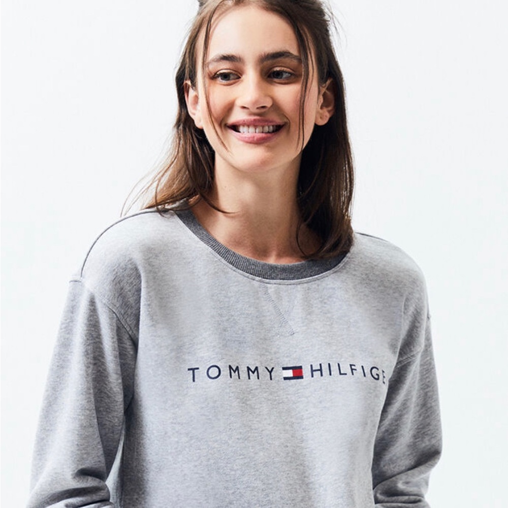 Tommy Hilfiger Gray Sweatshirt